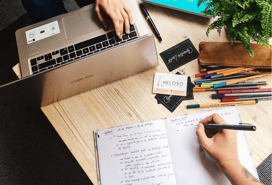 Café Com’, l’histoire de mes ateliers de communication digitale
